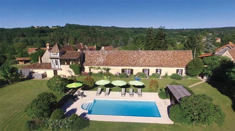 La Ferme De L'Embellie Gites Et Chambres D'Hotes Le Buisson-de-Cadouin Zewnętrze zdjęcie